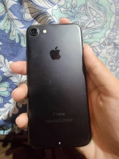 Apple iPhone 7
