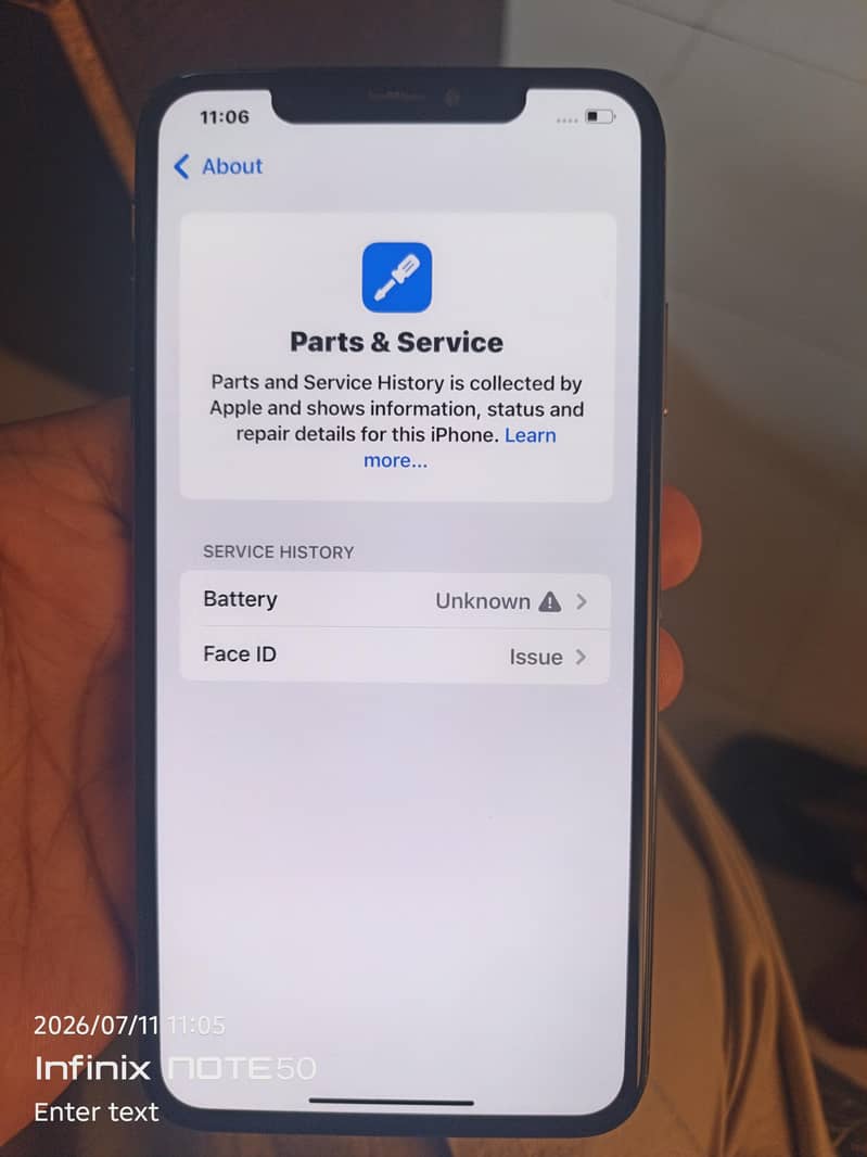 Apple iPhone XS Max 4