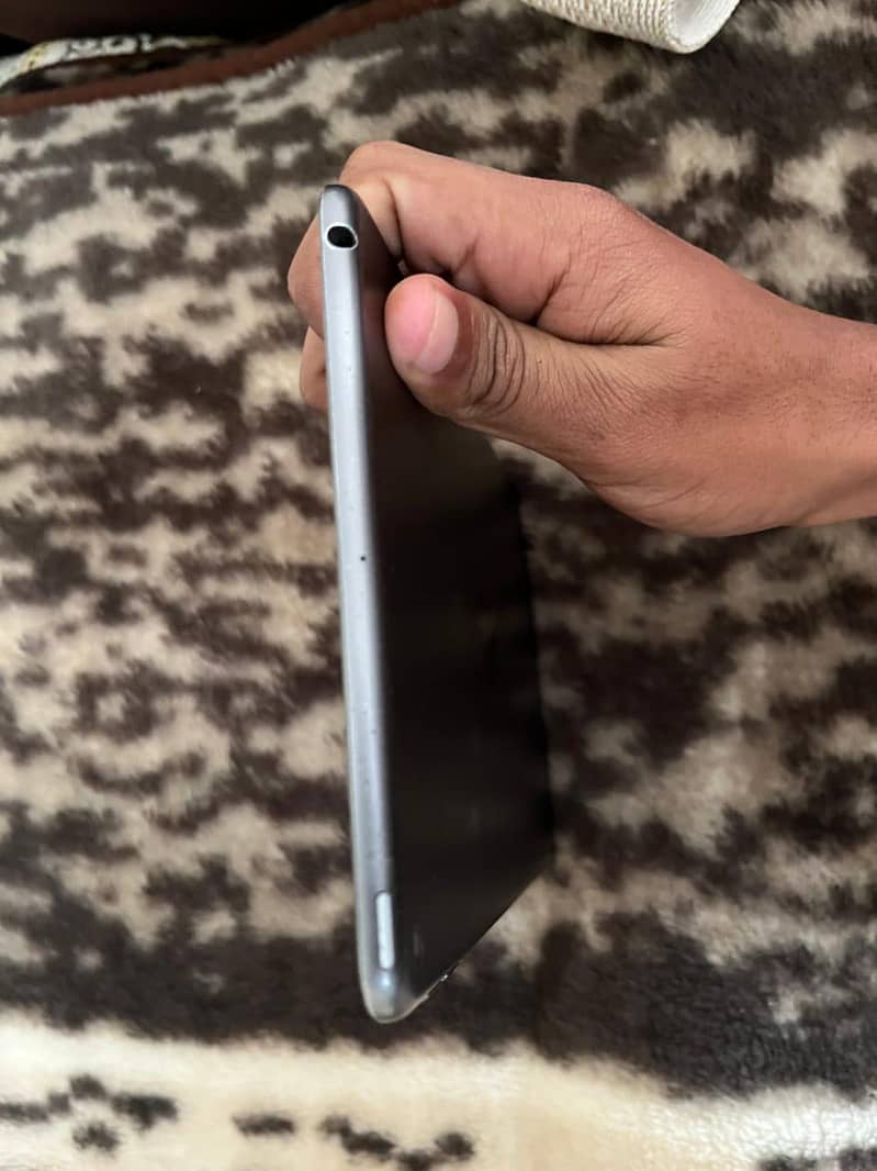apple mini 5 pad 2