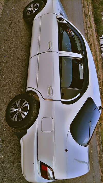 Toyota Corolla 2000