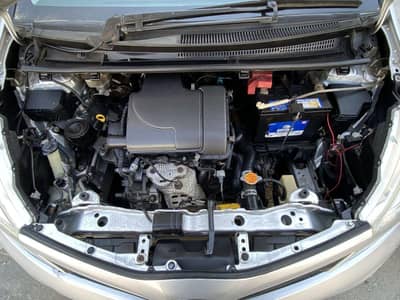 Toyota Vitz 2013