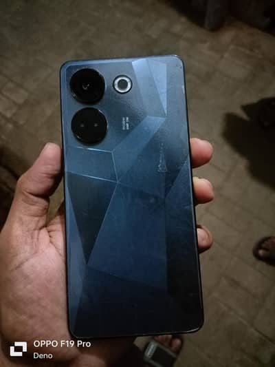 camon 20