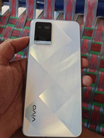 Vivo Y21