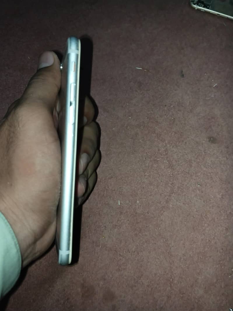 Apple iPhone 6 3