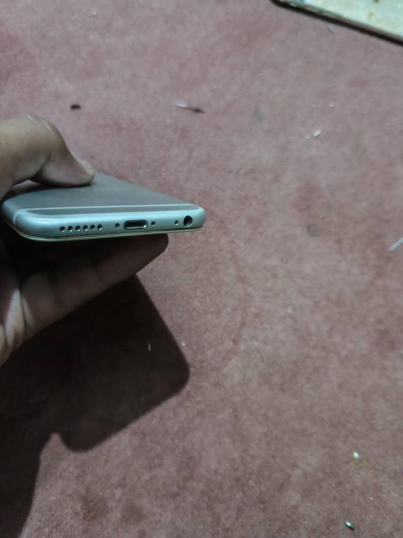 Apple iPhone 6 4