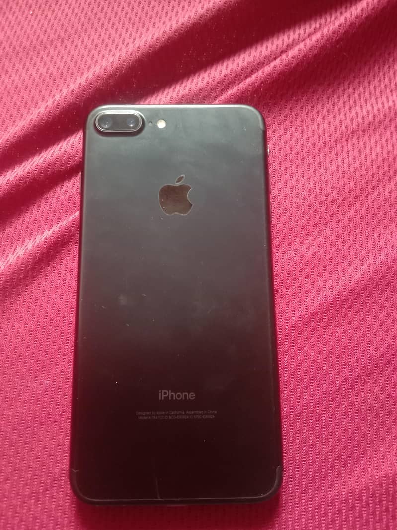 Apple iPhone 7 Plus 0