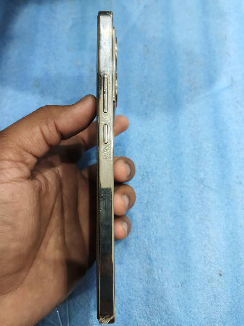 Infinix Note 40 2