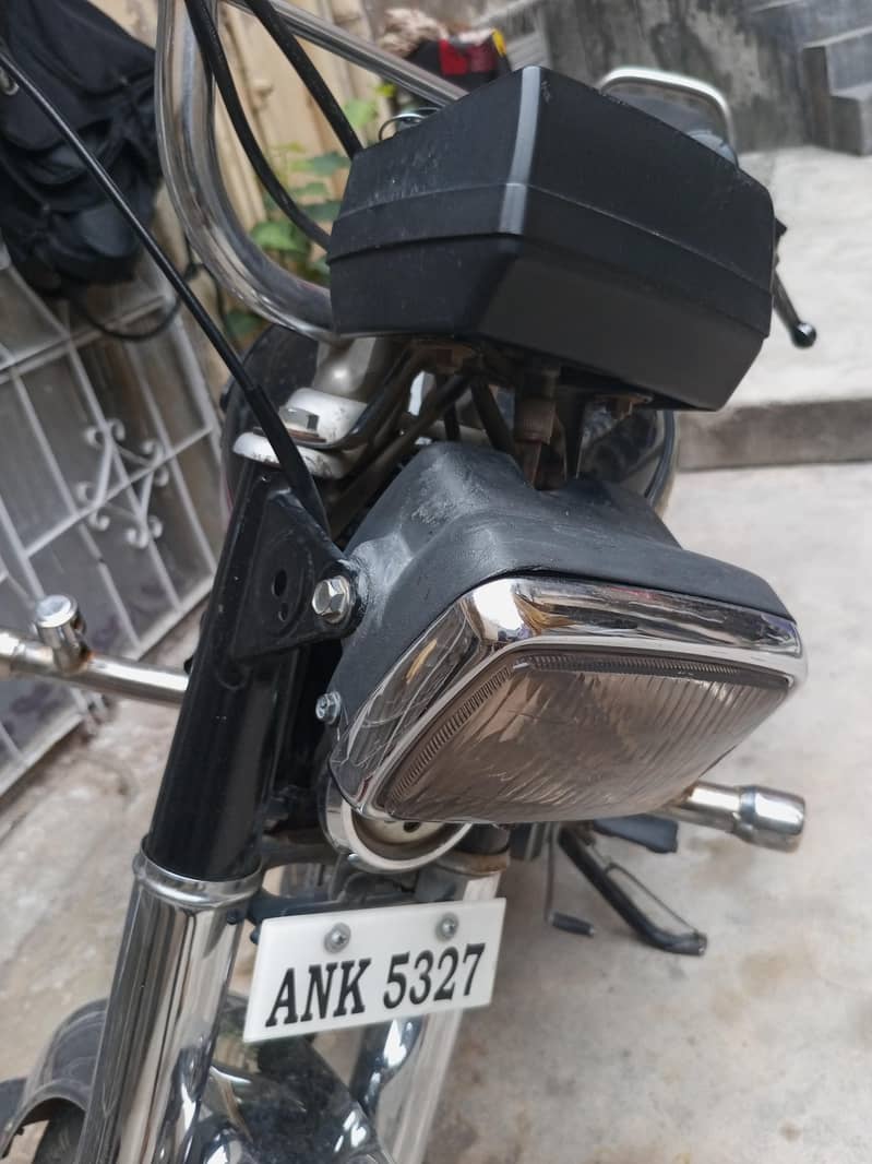CD 70 0
