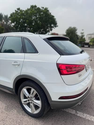 Audi Q3 2016
