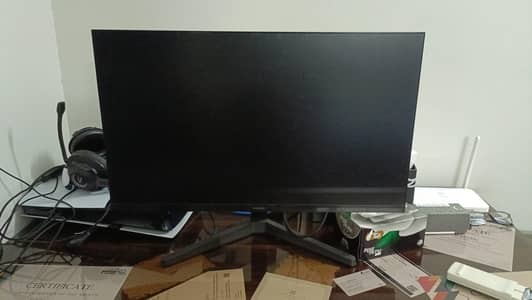 27" Samsung Essential Monitor S3 S31C