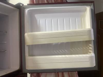 Orient refrigerator