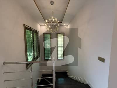 Prime Location 272 Square Yards House In Central Bahria Town - Precinct 6 For sale