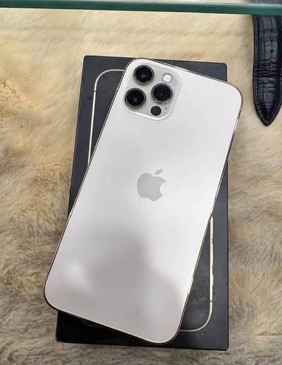 12 Pro Max 1 28gb all ok