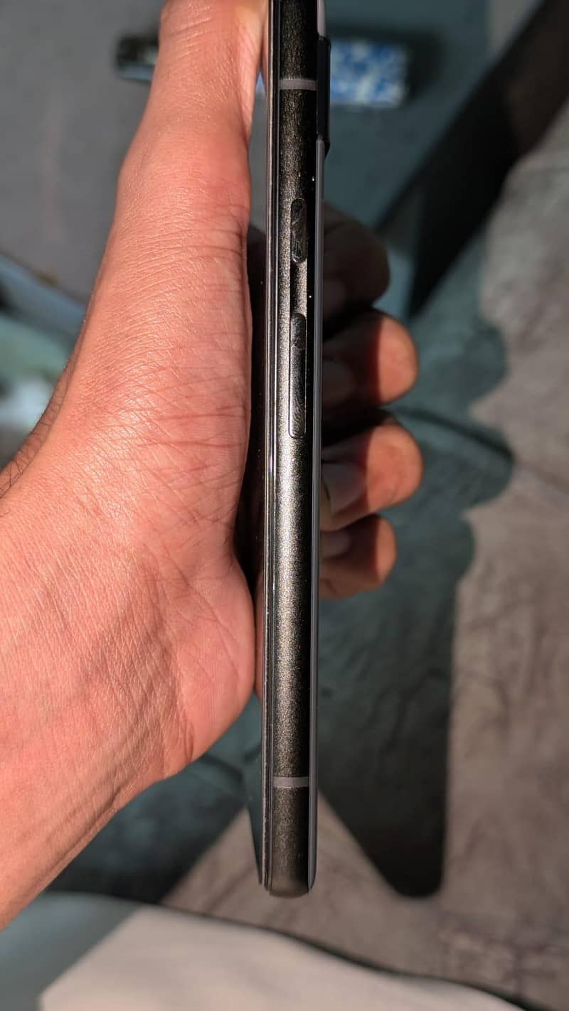 Google Pixel 6a 5