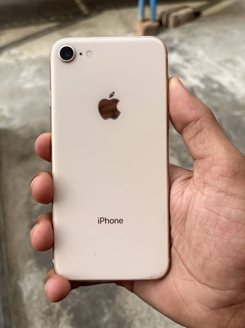 Apple iPhone 8 6