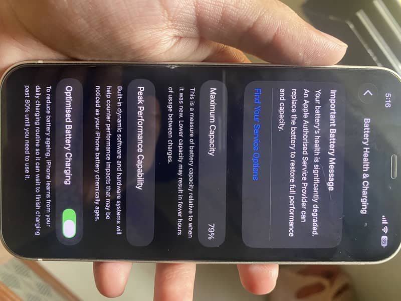 Apple iPhone 12 6
