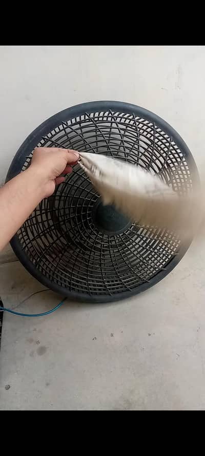 12 Volt DC Fan