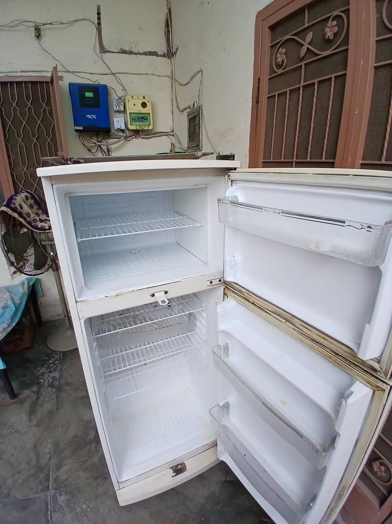 refrigerator 1