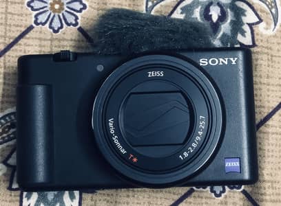 Sony ZV-1 CAMERA FOR SELL