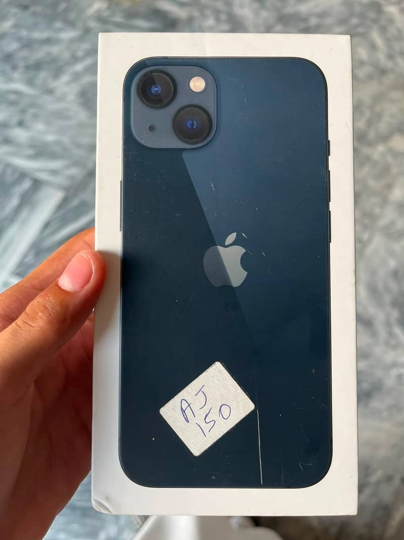 Apple iPhone 13 6