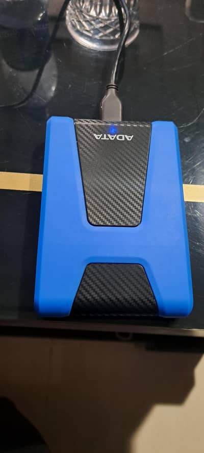 1 Tb external hard drive