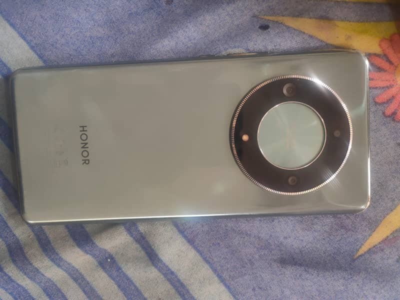 Honor Magic6 Lite 2