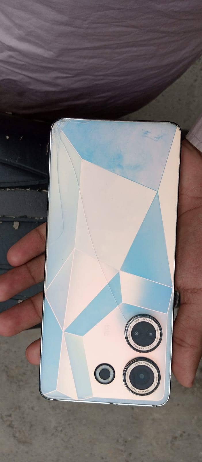 Tecno CAMON 20 2