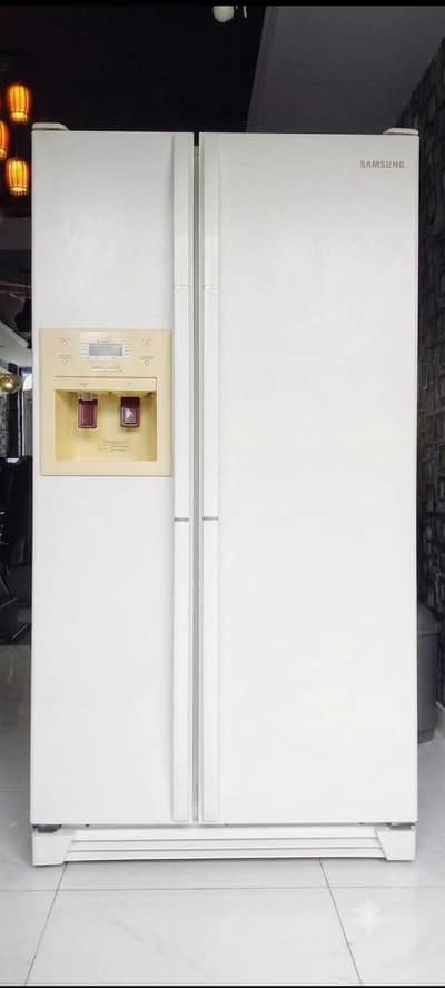 Samsung Double door fridge for sale mint condition