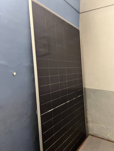 Jinko N-Type Solar Panel – 585W to 620W| Bifacial | Single Panel for