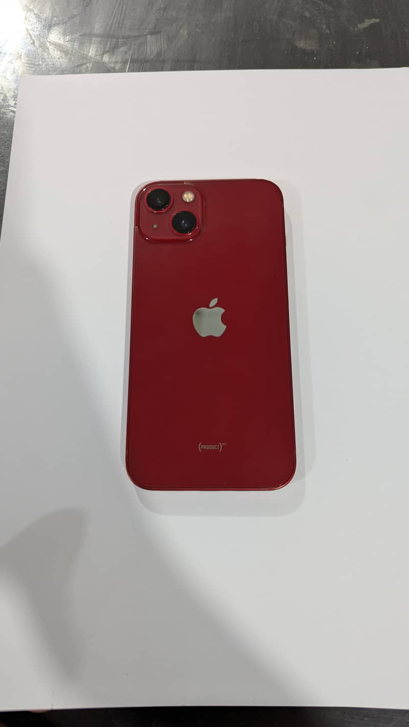 Apple iPhone 13 0