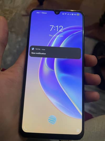 Vivo V21e
