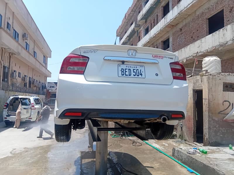2017 modal Honda City Total Genuine 3
