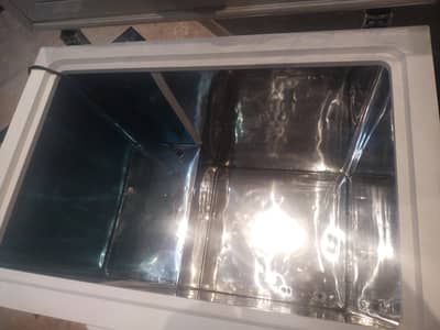 waves single door freezer