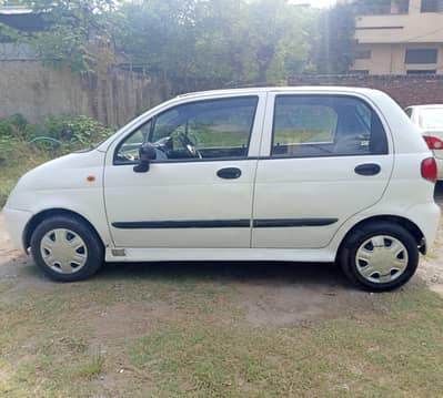 Chevrolet Exclusive 2005.     For Details contact at 03215335638