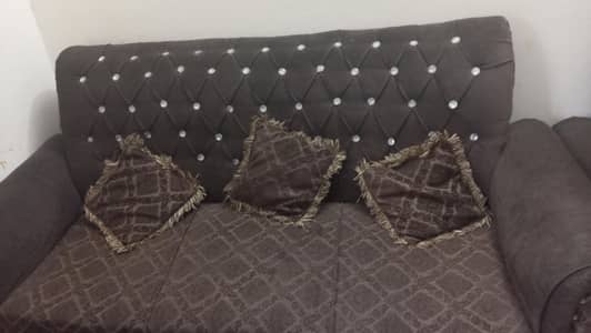 5 seater set brown in colour