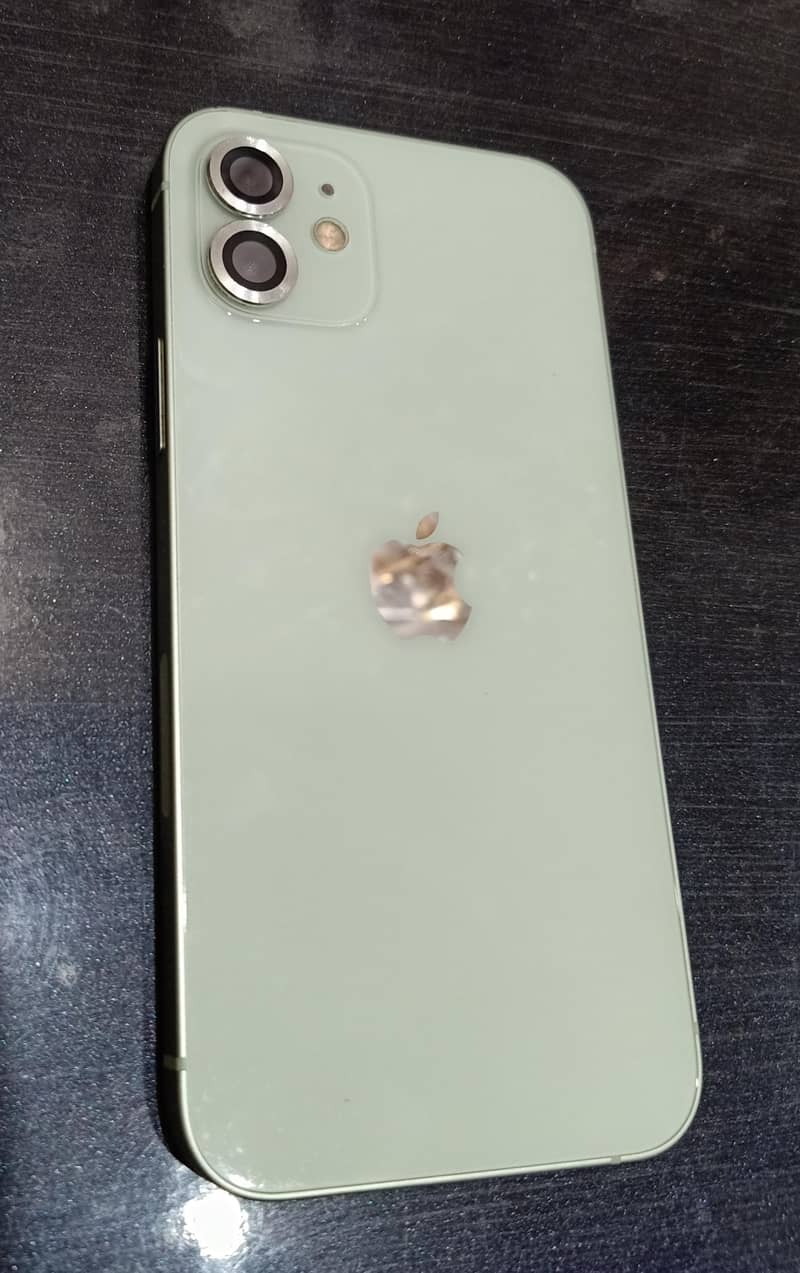 Apple iPhone 12 1