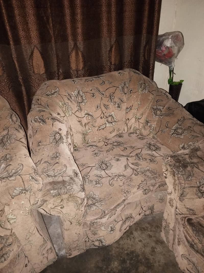 SOFA SET COMPLETE 1