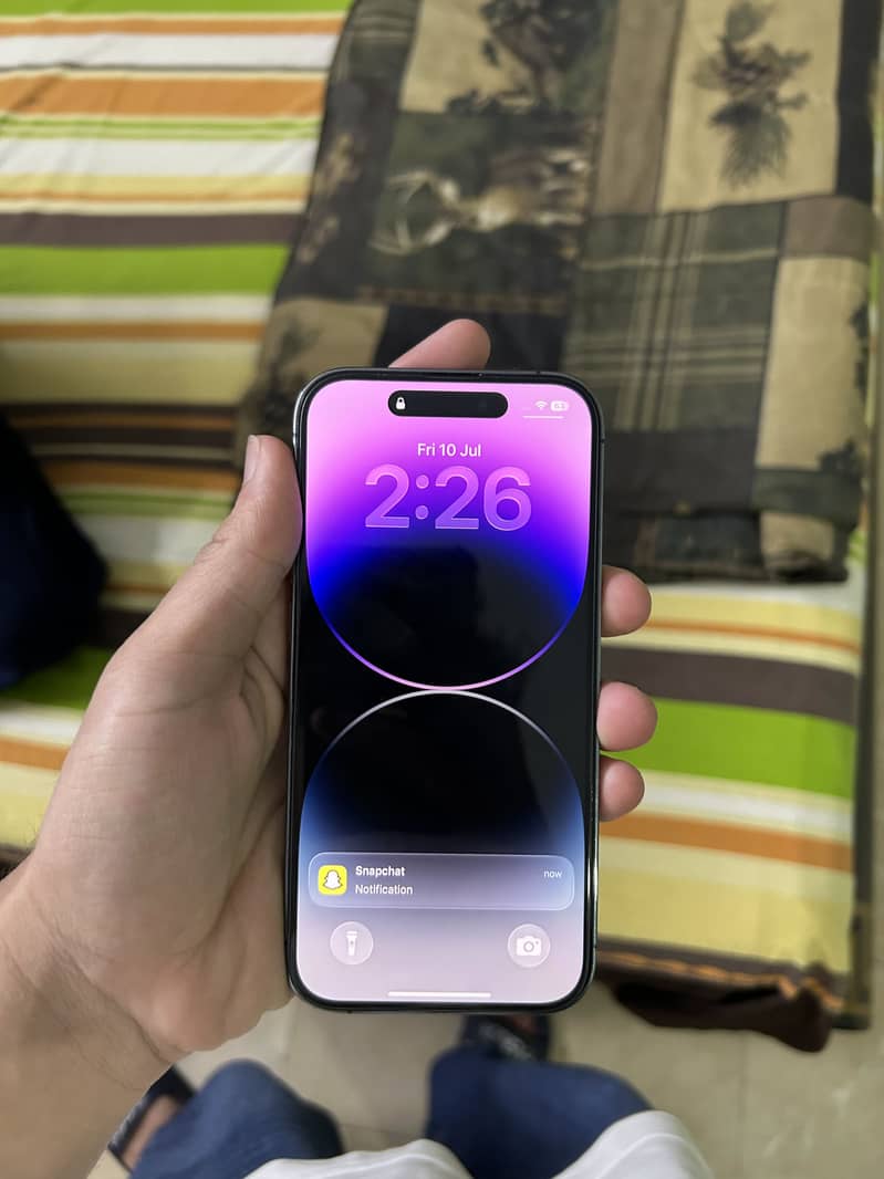 Apple iPhone 14 Pro 1