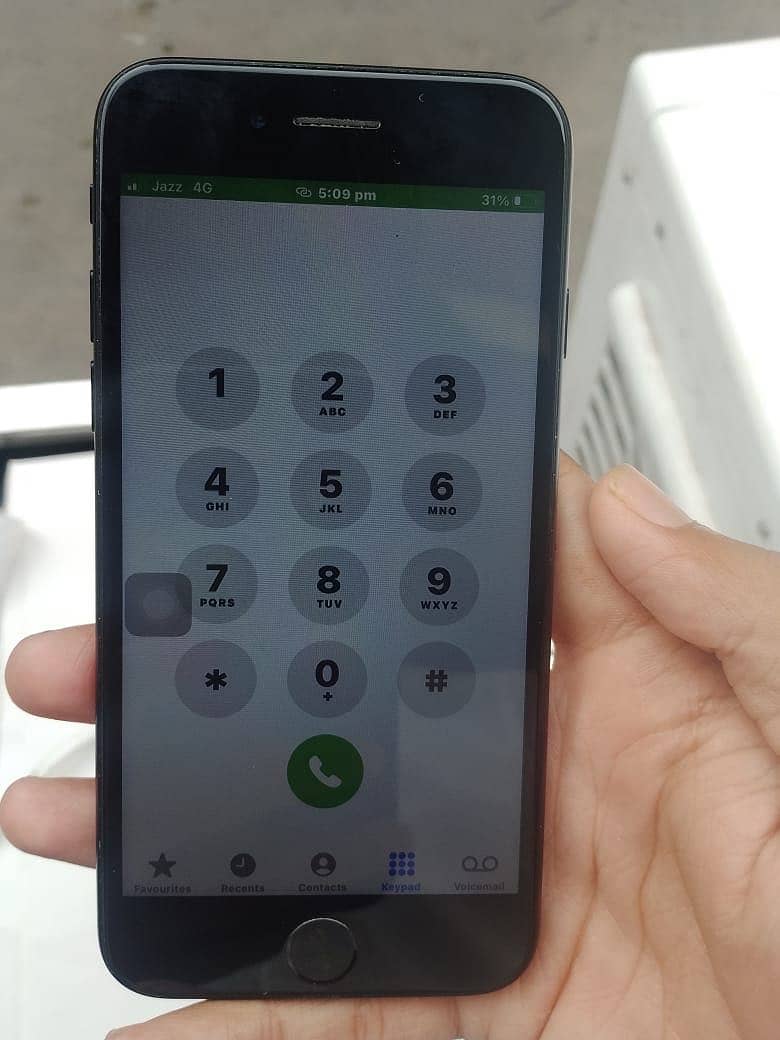 Apple iPhone 7 4