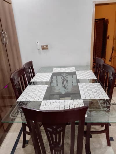 Dinning table with 6 chairs