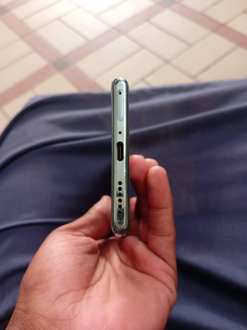 Infinix Zero 40 7