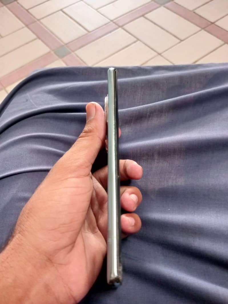 Infinix Zero 40 8