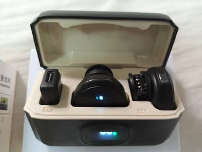 Wireless Mic (2 mics with Type C Connector)