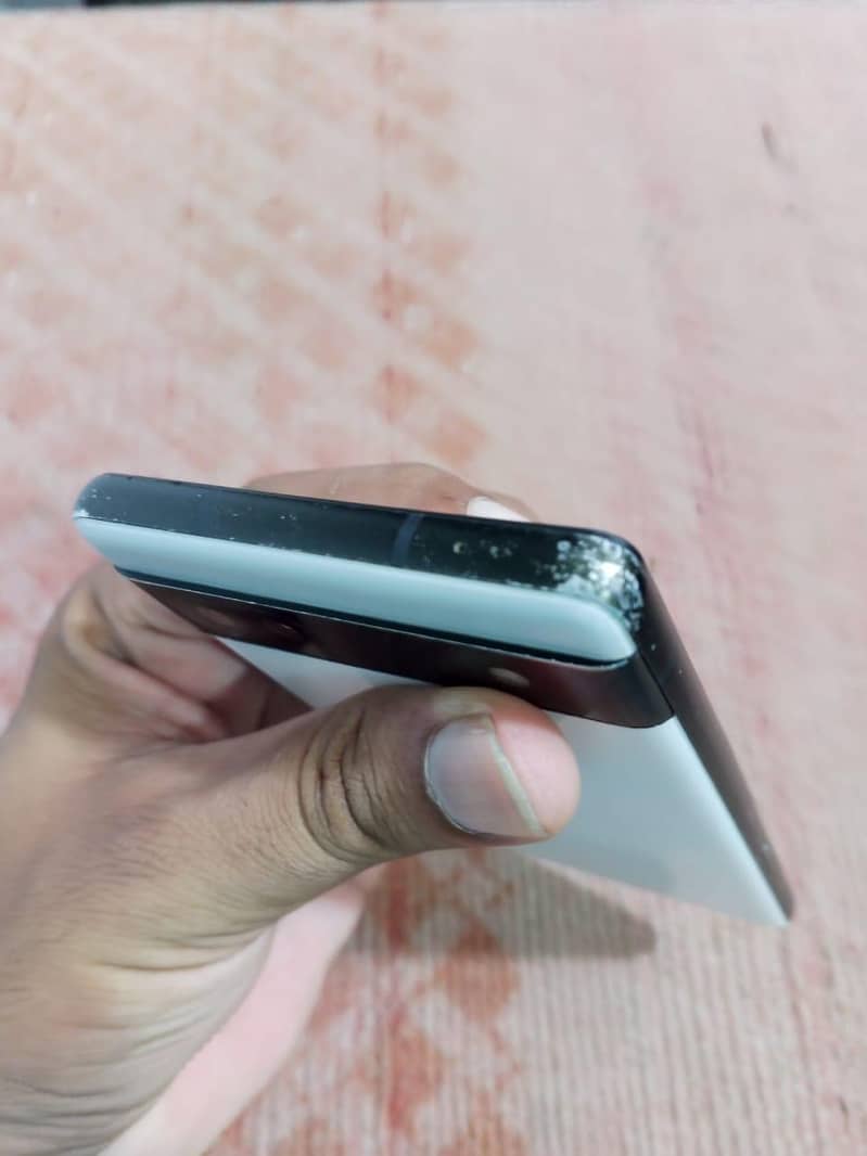 Google Pixel 6 5