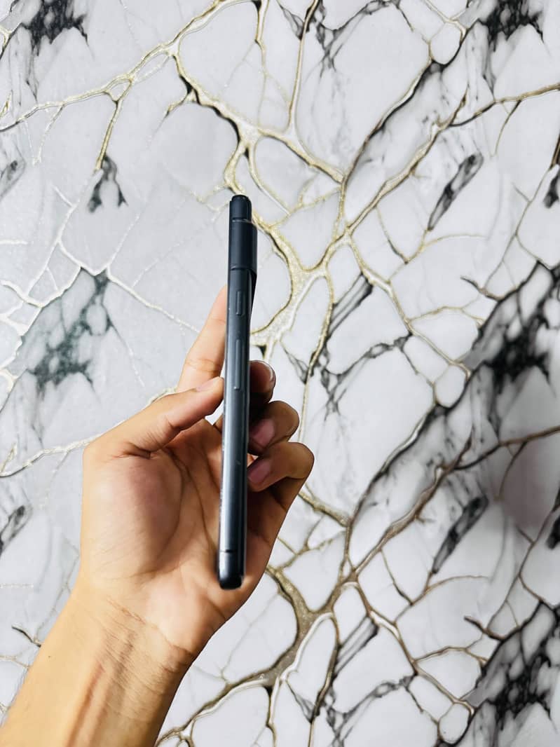 Google Pixel 7 5