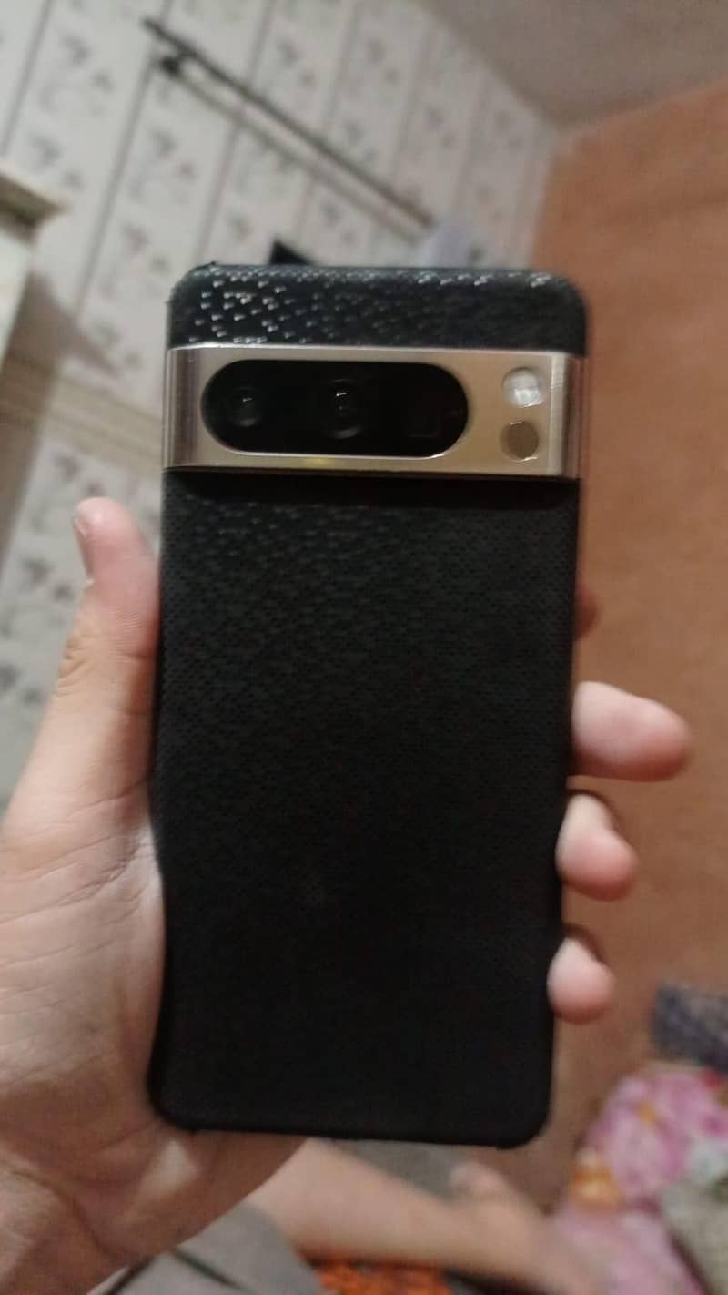 Google Pixel 8 Pro 1