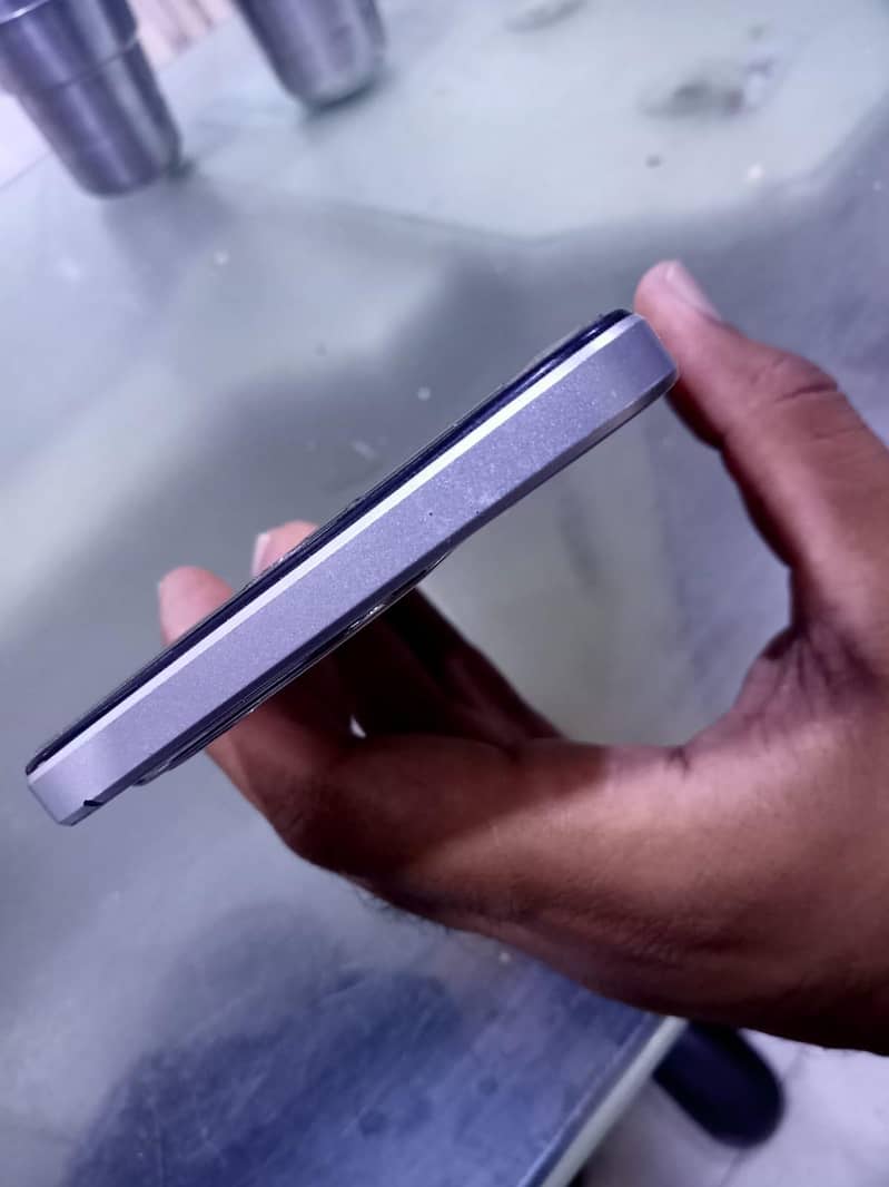OPPO A3 0