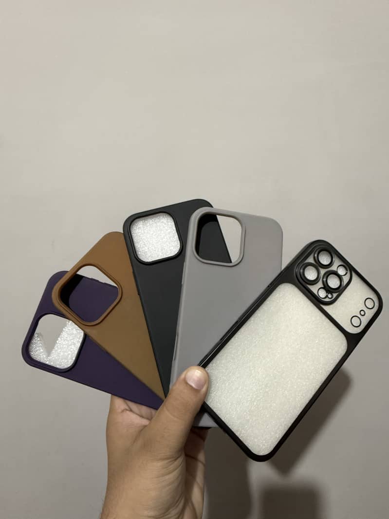 iPhone 16 Pro Max Back Covers 0