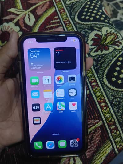 Apple iPhone XR