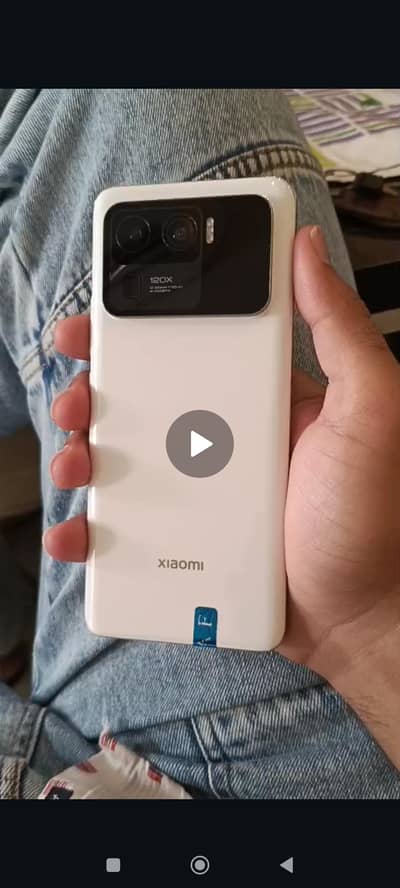 Xiaomi M11 Ultra